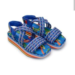 Farm Rio Blue Macaw Sandals Platform Floral Vegan Strappy Velcro Summer size 10